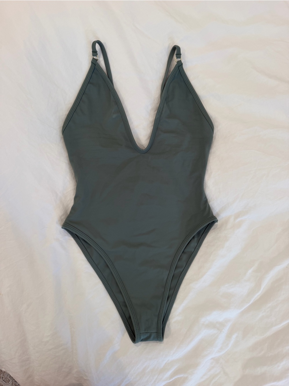 Gooseberry so chic one piece swimsuit sage color size small, great condition